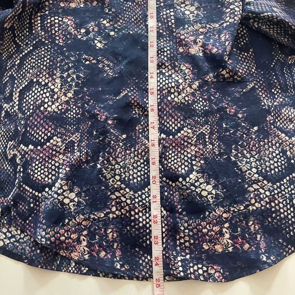 Aqua Women Blouse Snake Print Animal Blue Purple Color Sz XS - Picture 11 of 12